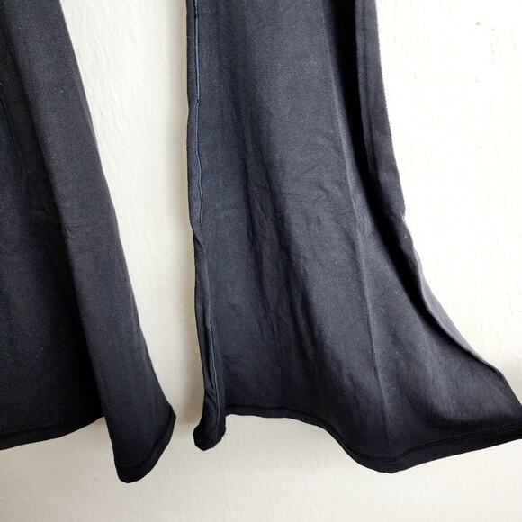 Aerie Offline Real Me Smocked Black Super Flare Hi Rise Yoga Legging S NWT - Picture 7 of 12